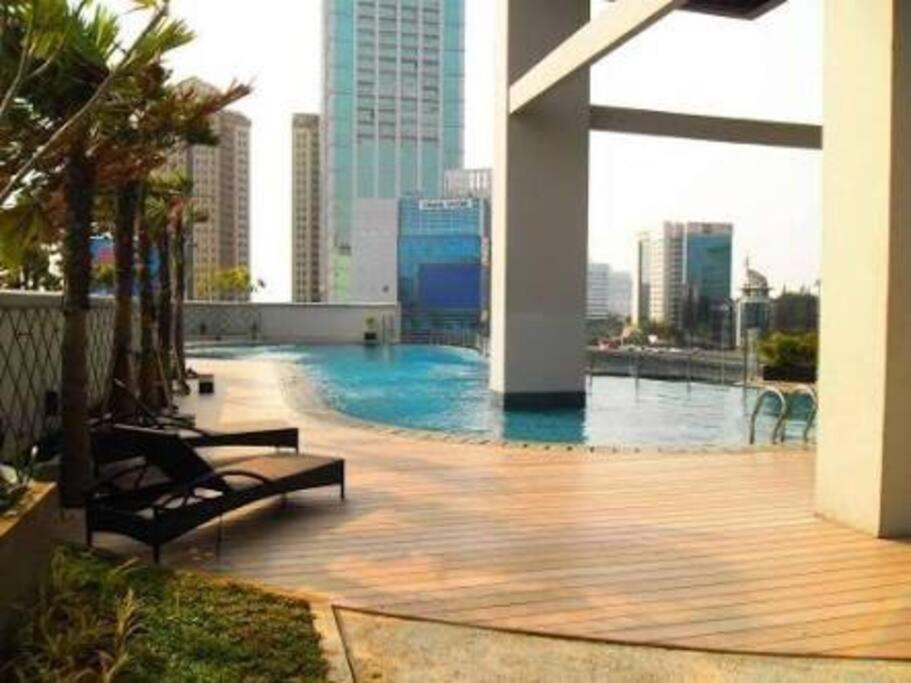 Strategic Cozy Hang Out Apartment, Gp Plaza Appartement *